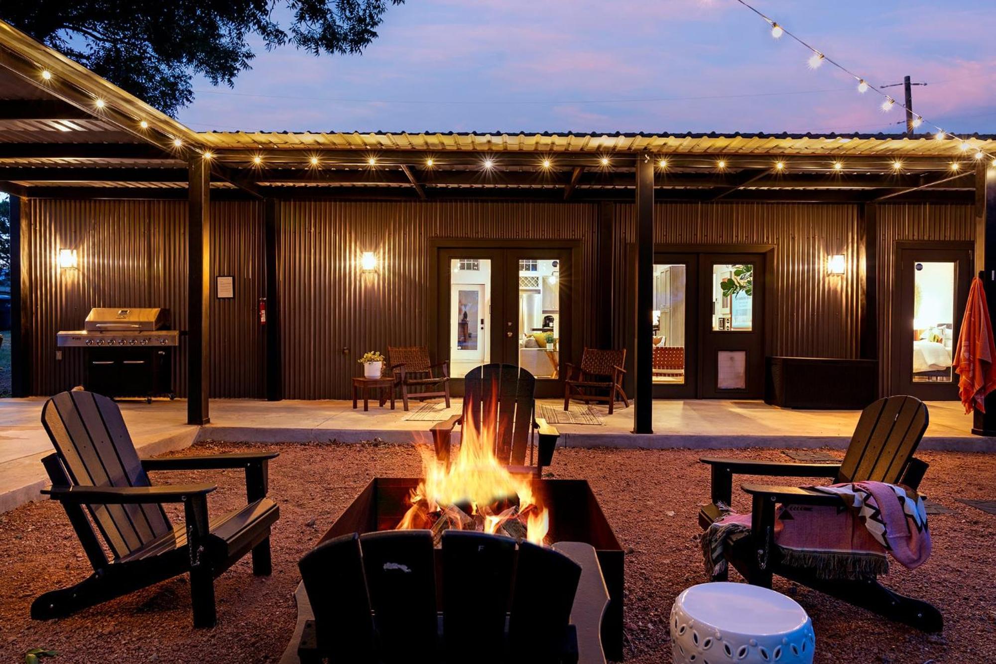 Villa Container Haus Pet Friendly With Cowboy Pool Fredericksburg Exterior foto